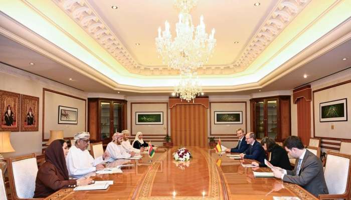Oman, Spain hold political consultations session